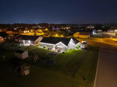 View/Area - 4866 N Wren Dr, Appleton, WI 54913 photo 2 of 10