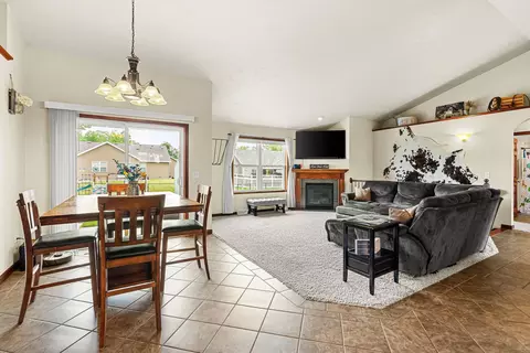 Other - 4866 N Wren Dr, Appleton, WI 54913 photo 2 of 16