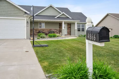 Exterior - 4866 N Wren Dr, Appleton, WI 54913 photo 13 of 19