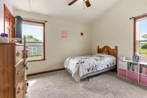 Bedroom - 4866 N Wren Dr, Appleton, WI 54913 photo 3 of 6