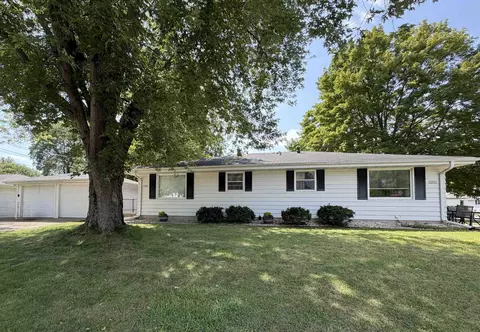 130 Gwynn St, Green Bay, WI 54301