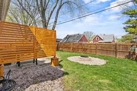 Exterior - 546 E Coolidge Ave, Appleton, WI 54915 photo 4 of 7