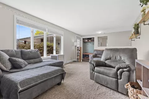 Living - 546 E Coolidge Ave, Appleton, WI 54915 photo 3 of 3