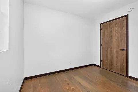 Bedroom - 1030 Devonshire Dr, Oshkosh, WI 54902 photo 6 of 7