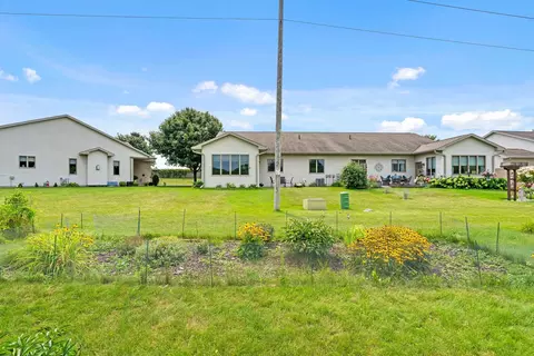 Exterior - 1912 E Sylvan Ave, Appleton, WI 54915 photo 5 of 5