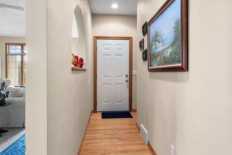 Entry Way - 1912 E Sylvan Ave, Appleton, WI 54915 photo 1 of 1