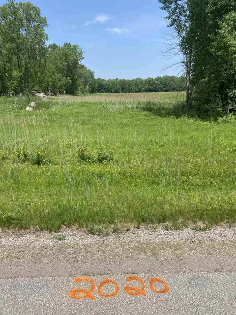 1980 Lost Trl, Suamico, WI 54313
