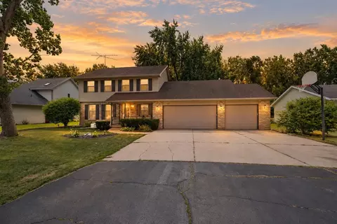 1029 Highland Park Rd, Neenah, WI 54956