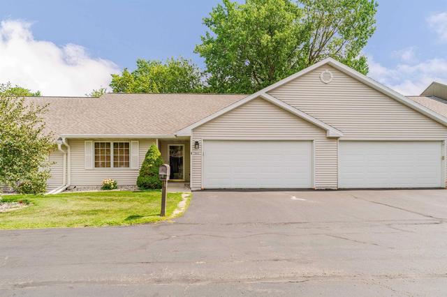 465 W Packer Ave, Oshkosh, WI 54901