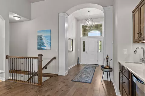 Entry Way - 2179 E Baldeagle Dr, Appleton, WI 54913 photo 1 of 5