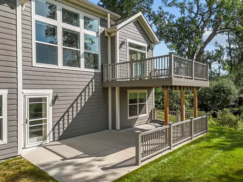 Exterior - 2179 E Baldeagle Dr, Appleton, WI 54913 photo 5 of 10
