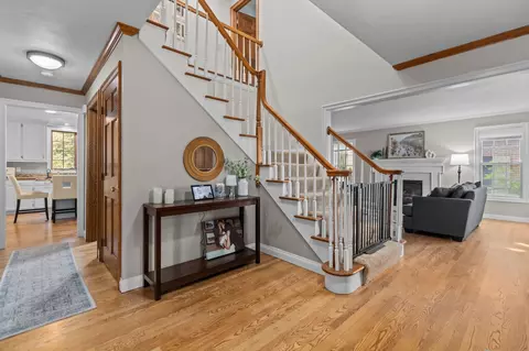 Entry Way - 918 E Kramer Ln, Appleton, WI 54915 photo 1 of 7