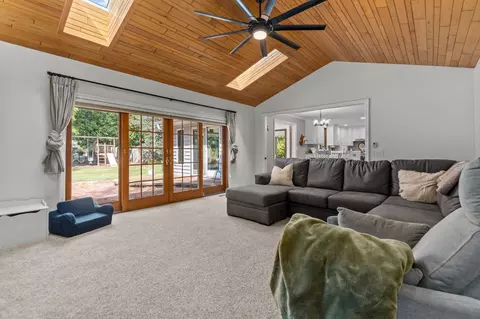 Other - 918 E Kramer Ln, Appleton, WI 54915 photo 9 of 17