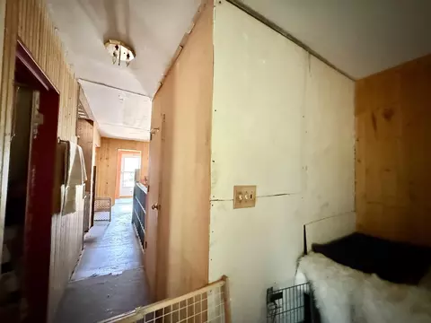 Entry Way - 145 E Union St, Berlin, WI 54923 photo 6 of 13