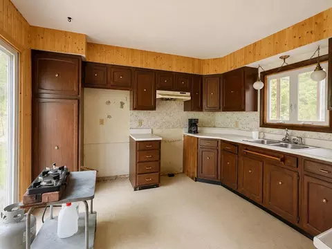 Kitchen - 145 E Union St, Berlin, WI 54923 photo 2 of 4