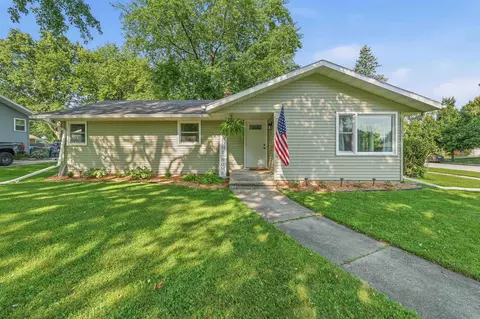 698 Martin Ave, Fond Du Lac, WI 54935