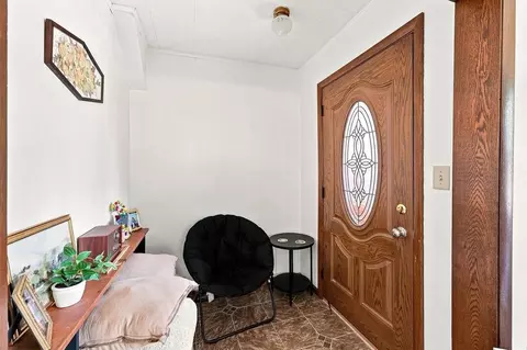 Entry Way - 413 E Irving Ave, Oshkosh, WI 54901 photo 1 of 2