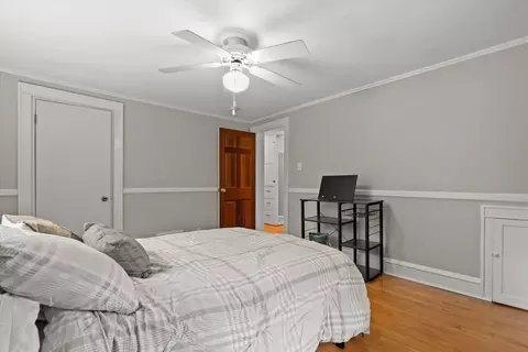 Bedroom - 1729 N Oneida St, Appleton, WI 54911 photo 2 of 5