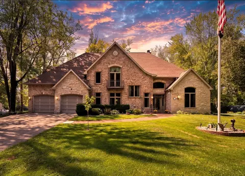 n3877 Betty Drive, Hortonville, WI 54944