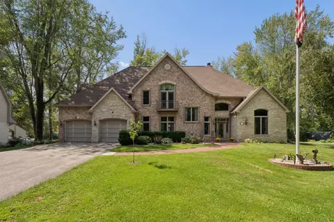 n3877 Betty Drive, Hortonville, WI 54944