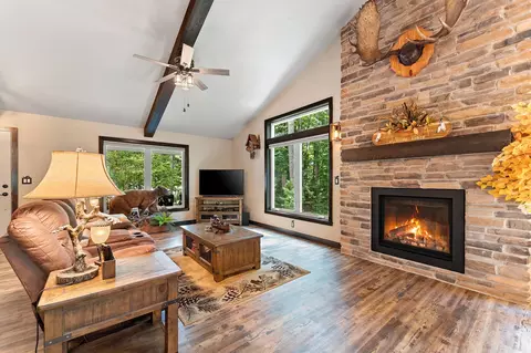 Living - 863 Maple Leaf Trl, Sobieski, WI 54171 photo 1 of 10