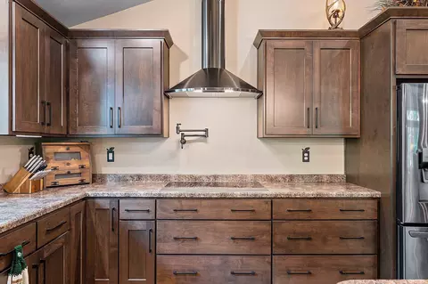 Kitchen - 863 Maple Leaf Trl, Sobieski, WI 54171 photo 6 of 12