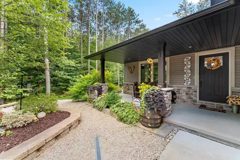 Exterior - 863 Maple Leaf Trl, Sobieski, WI 54171 photo 6 of 19