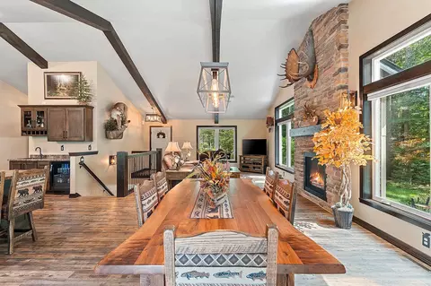 Dining - 863 Maple Leaf Trl, Sobieski, WI 54171 photo 4 of 8