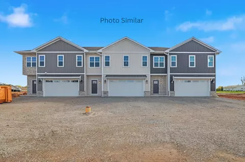1853 London Rd, Green Bay, WI 54311