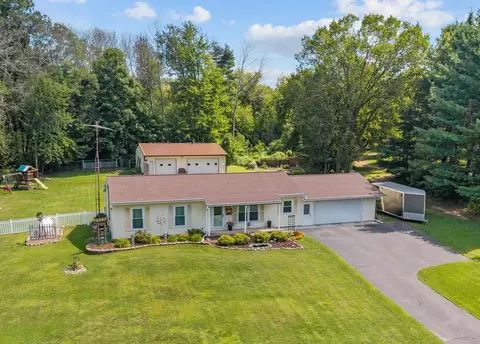 n5328 Collier Road, New London, WI 54961