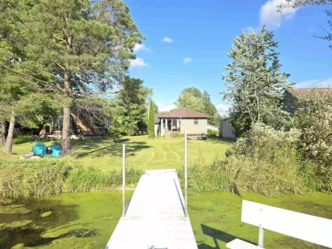 w7379 Pine View Road, Wautoma, WI 54982