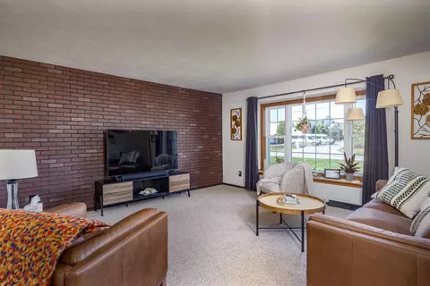 Living - n174 Pinecrest Boulevard, Appleton, WI 54915 photo 1 of 3