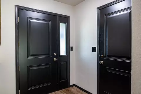 Entry Way - n174 Pinecrest Boulevard, Appleton, WI 54915 photo 3 of 3