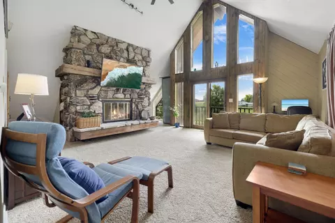 Living - n2579 Hample Road, Appleton, WI 54913 photo 1 of 5