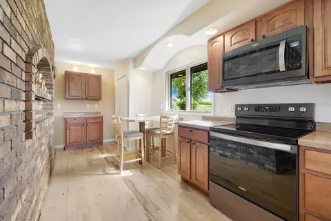 Kitchen - n2579 Hample Road, Appleton, WI 54913 photo 2 of 3