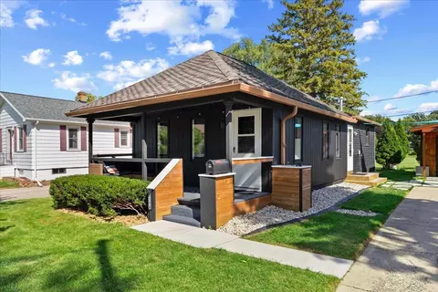 1116 Lyndon St, Green Bay, WI 54303