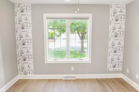 Bedroom - 4801 N Benview Ct, Appleton, WI 54913 photo 5 of 6