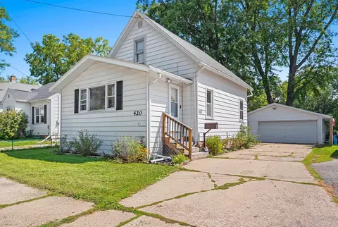420 Northern Ave, Green Bay, WI 54303
