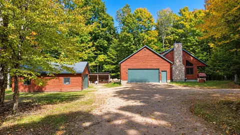 w16449 Blue Heron Lane, Athelstane, WI 54104