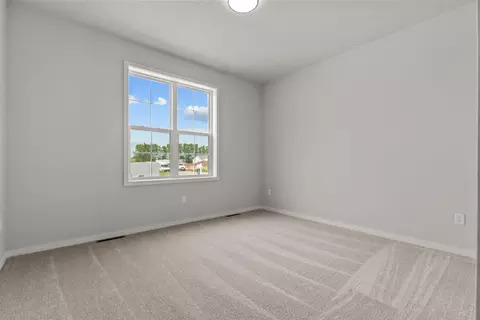 Bedroom - 3764 E Callalilly Ln, Appleton, WI 54913 photo 3 of 3