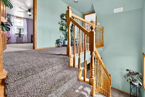 Entry Way - w6096 County Road O, Appleton, WI 54913 photo 3 of 6