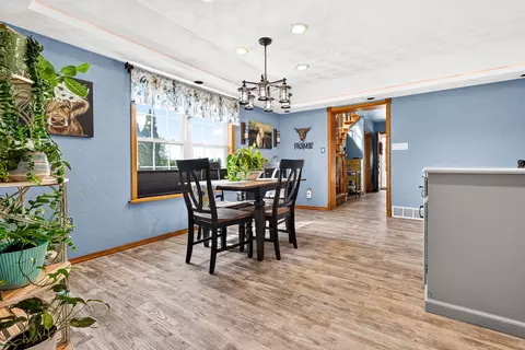 Dining - w6096 County Road O, Appleton, WI 54913 photo 1 of 1