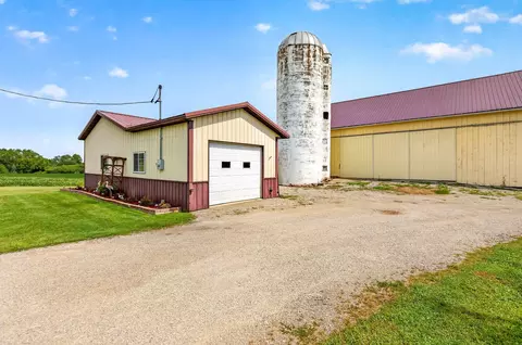 Exterior - w6096 County Road O, Appleton, WI 54913 photo 8 of 20