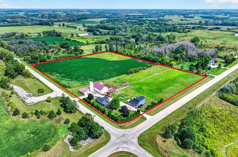 View/Area - w6096 County Road O, Appleton, WI 54913 photo 1 of 10