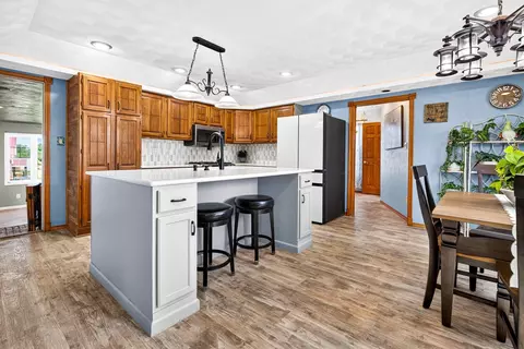 Kitchen - w6096 County Road O, Appleton, WI 54913 photo 3 of 6