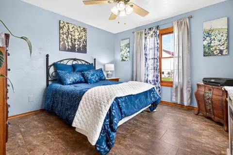 Bedroom - w6096 County Road O, Appleton, WI 54913 photo 3 of 5