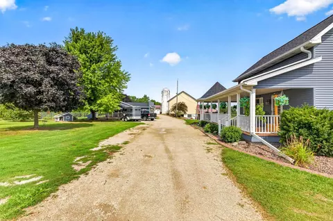 Exterior - w6096 County Road O, Appleton, WI 54913 photo 18 of 20