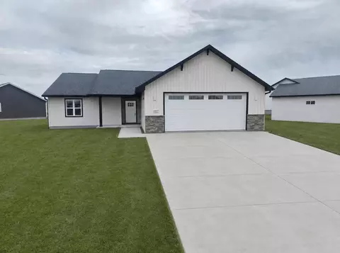 W6857 Mcallister Drive, Greenville, WI 54942