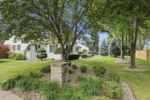 Exterior - 89 Penbrook Cir, Appleton, WI 54914 photo 7 of 8