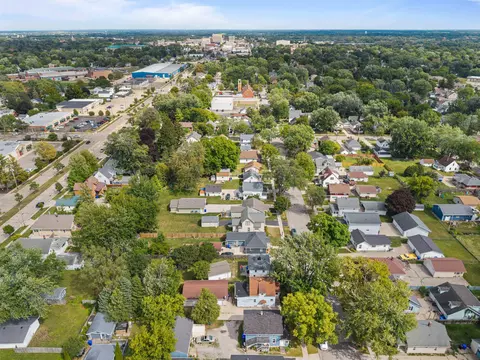 View/Area - 1516 W Lawrence St, Appleton, WI 54914 photo 8 of 8